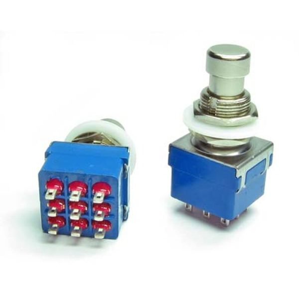 Kitarapedaalin True Bypass (3PDT) -kytkimen vaihto